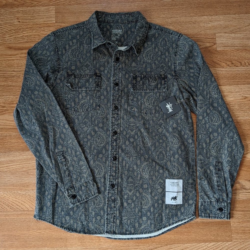 Stussy Worldwide Tribe 2012 NOS NWT Long Sleeve Button Front Shirt Medium 011868